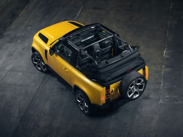 Land Rover Defender độ mui trần: Số lượng giới hạn chỉ 5 chiếc, riêng chi phí độ đã hơn 2 tỷ VNĐ