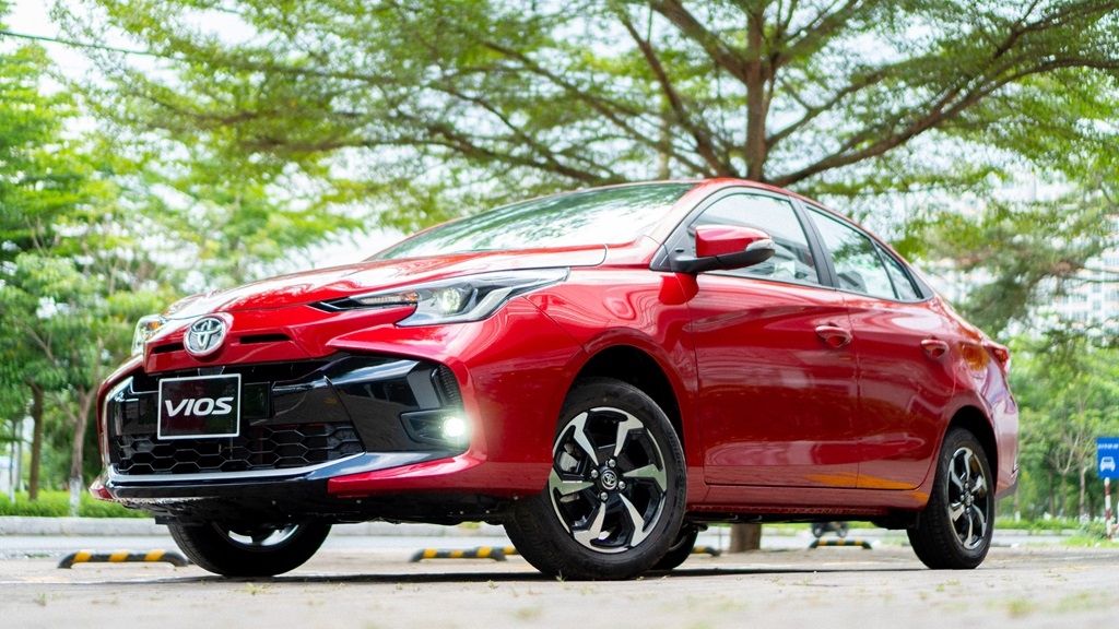 Doanh số Toyota giảm mạnh trong tháng đầu năm 2024