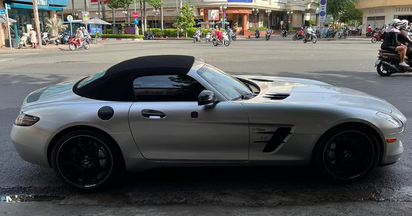Mercedes-Benz SLS AMG GT Roadster độc nhất Việt Nam tái xuất sau hơn 1 năm nằm trong garage