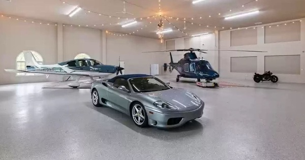 Biệt thự 6,2 triệu USD cho đại gia chơi xe với 2 garage khổng lồ