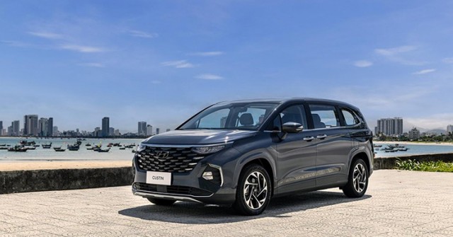 Giá xe Hyundai Custin niêm yết tháng 3/2024, rẻ nhất từ 850 triệu đồng